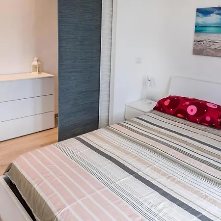 S311 - Sirolo, Nuovo Bilocale Completamente Ristrutturato Appartement